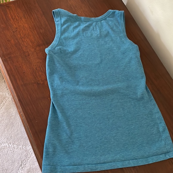 Prana, Nike, LL Bean Workout Bundle Sz Sm - Picture 13 of 16